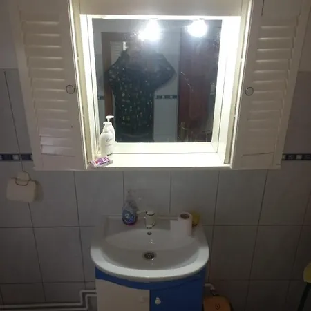 Double Room With Private Bathroom By Osteria Constantino Targoviste Exterior photo