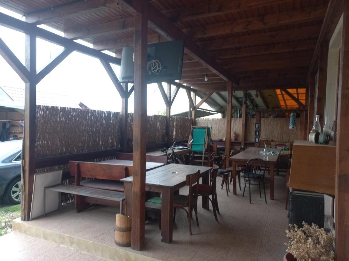 Double With Private Bathroom By Osteria Constantino Homestay Targoviste